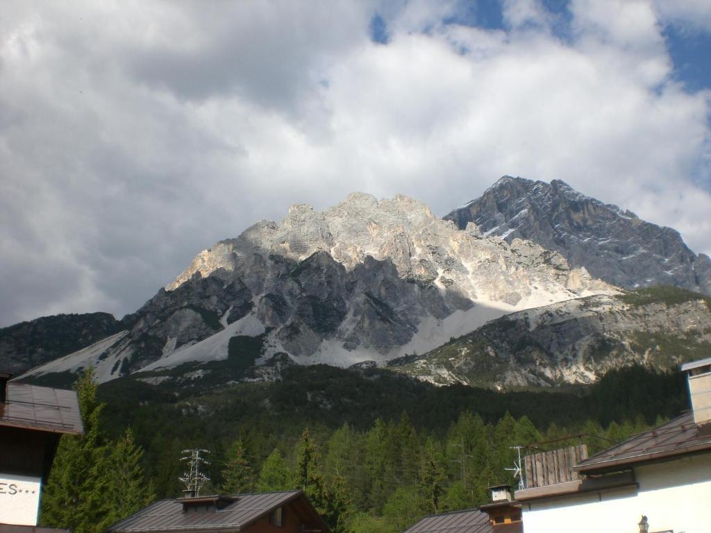 Hotel Villa Ines Borca di Cadore Exterior foto